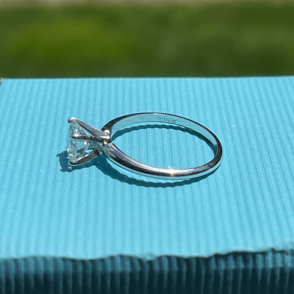 💍 14K white gold round brilliant 1 ct lab grown Diamond solitaire ring - Picture 6 of 6